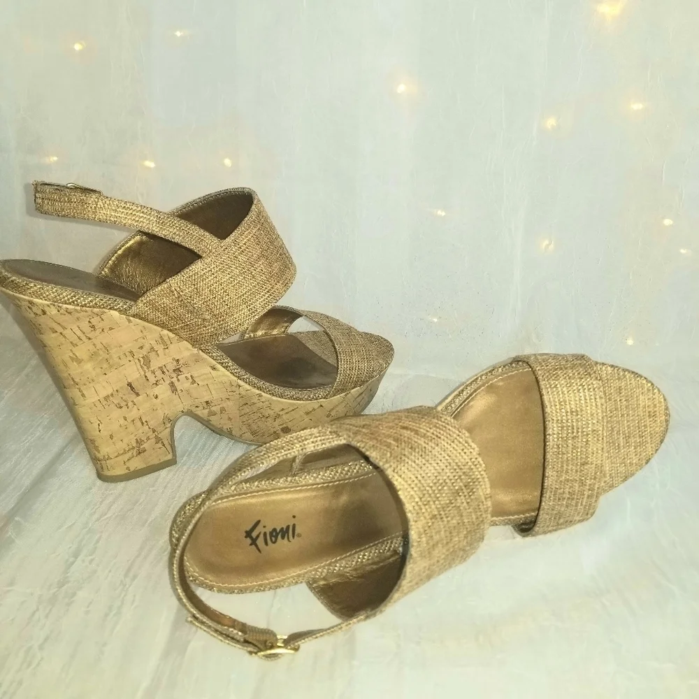 FIONI Clothing shimmery burlap